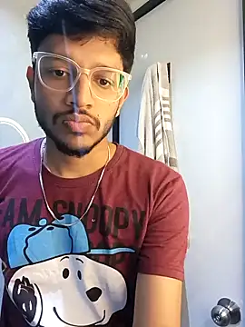 skinnyyyyyyyyy online show from November 2025 04:41:01 AM