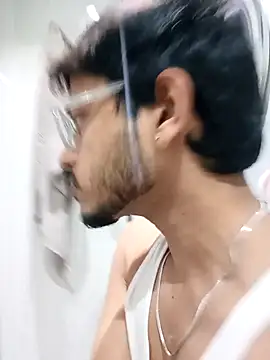 skinnyyyyyyyyy online show from March 2026 02:44:02 AM