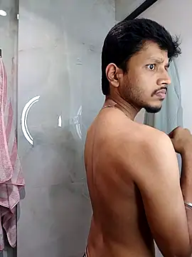 skinnyyyyyyyyy online show from October 2025 06:27:01 AM