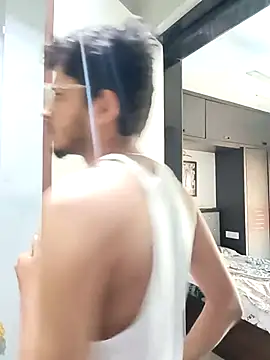 skinnyyyyyyyyy online show from November 2025 07:02:01 AM