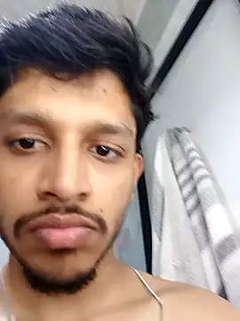 skinnyyyyyyyyy online show from October 2025 04:32:01 AM