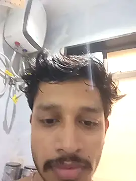 skinnyyyyyyyyy online show from November 2025 04:34:02 AM