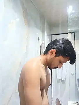 Snapshot of skinnyyyyyyyyy chatting on June 2026 04:02:01 AM skinnyyyyyyyyy online show from June 2026 04:02:01 AM