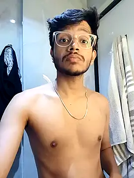 skinnyyyyyyyyy online show from September 2025 04:41:02 AM