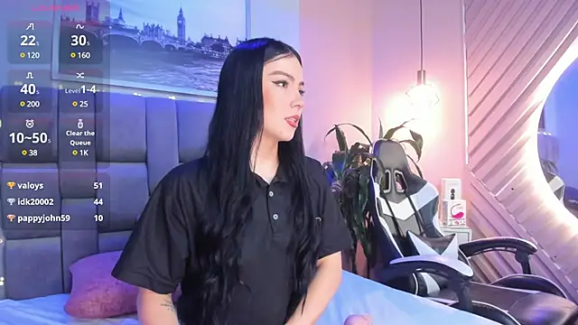 mia greeco online show from December 2024 11:54:02 AM