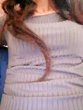 sandi-55 online show from May 2026 04:33:01 PM