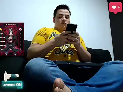 leoreem97 online show from July 2026 02:34:01 AM