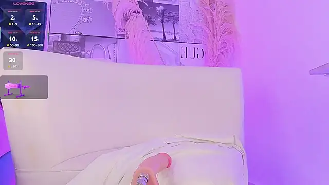 MiaCavallii  online show from October 2025 03:05:02 AM