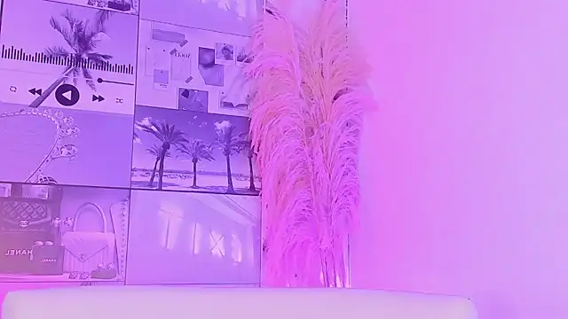 MiaCavallii  online show from November 2025 04:06:02 AM