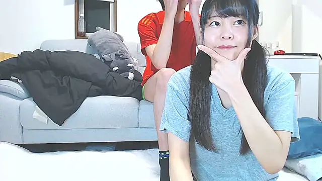 nmnk CH online show from October 2025 08:10:02 PM