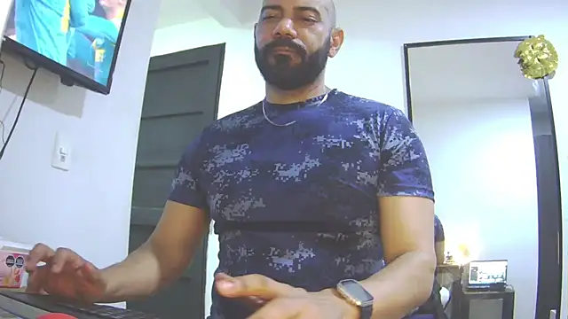 bruce bigg online show from September 2025 08:15:01 PM