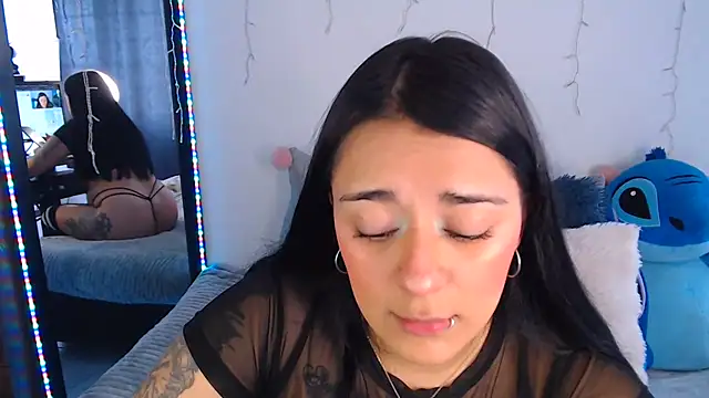 Samanta james19 online show from June 2026 04:12:01 PM