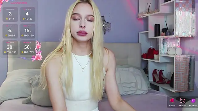 Snapshot of White_Lioness chatting on September 2025 02:51:01 PM White Lioness online show from September 2025 02:51:01 PM