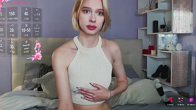 Snapshot of White_Lioness chatting on October 2025 01:54:02 PM White Lioness online show from October 2025 01:54:02 PM