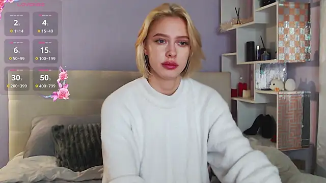 Snapshot of White_Lioness chatting on December 2025 08:26:01 PM White Lioness online show from December 2025 08:26:01 PM