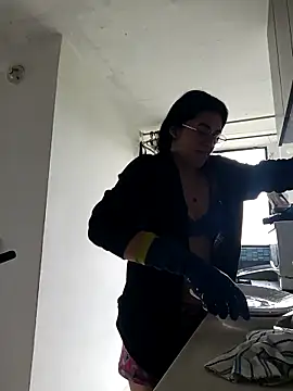 Hanna Kinsley online show from September 2025 04:24:02 PM