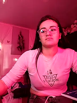 Hanna Kinsley online show from October 2025 10:02:01 PM