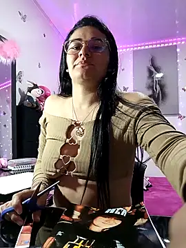 Hanna Kinsley online show from October 2025 04:02:01 AM