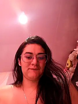 Hanna Kinsley online show from September 2025 05:08:02 PM