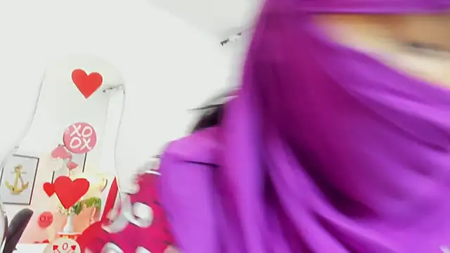 naomiii   online show from February 2026 11:51:01 AM