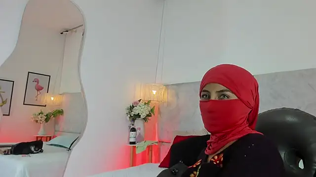 naomiii   online show from April 2026 11:36:01 AM