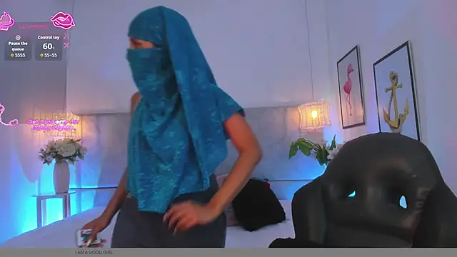 naomiii   online show from February 2026 12:38:01 PM