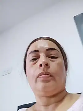 Snapshot of _Prinscarlet_ chatting on December 2025 10:04:01 PM Prinscarlet online show from December 2025 10:04:01 PM