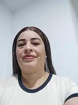 Snapshot of _Prinscarlet_ chatting on December 2025 10:55:01 PM Prinscarlet online show from December 2025 10:55:01 PM