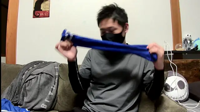 Snapshot of tuki_fu chatting on January 2025 12:03:02 PM tuki fu online show from January 2025 12:03:02 PM