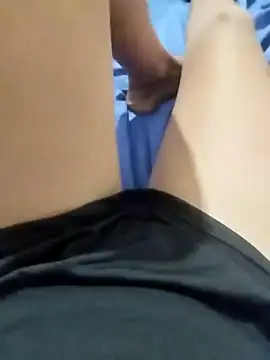 Snapshot of casal2533 chatting on December 2024 09:18:02 PM casal2533 online show from December 2024 09:18:02 PM