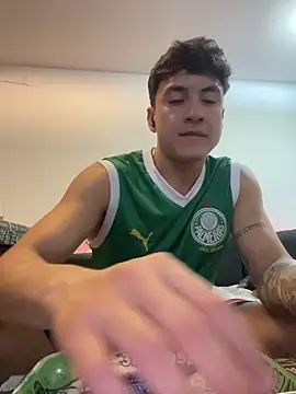 LCarreraa online show from March 2026 01:06:01 AM