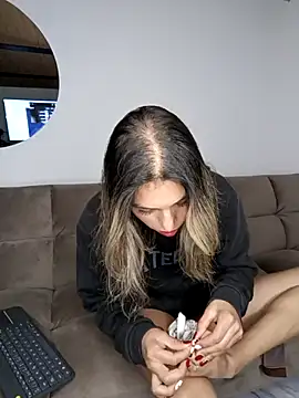 Karolgood3 online show from May 2026 02:37:02 AM
