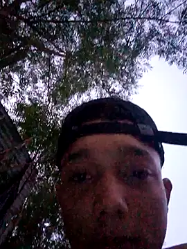 Snapshot of tayson_ chatting on October 2025 10:25:01 AM tayson online show from October 2025 10:25:01 AM