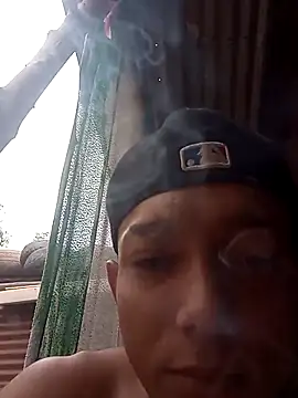 Snapshot of tayson_ chatting on November 2025 11:36:02 AM tayson online show from November 2025 11:36:02 AM