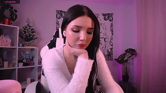 EmmaKeam online show from January 2025 06:38:01 AM