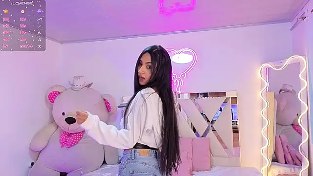 Snapshot of Jazmin_tay chatting on November 2025 11:38:02 AM Jazmin tay online show from November 2025 11:38:02 AM