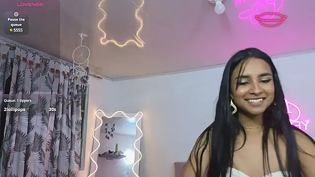 Jazmin tay online show from February 2025 01:52:02 AM