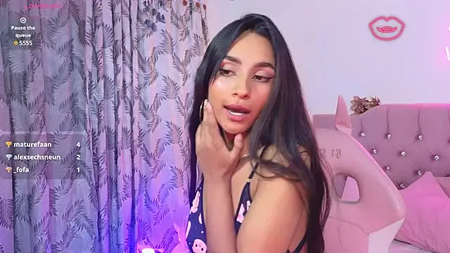 Jazmin tay online show from February 2025 10:31:01 PM