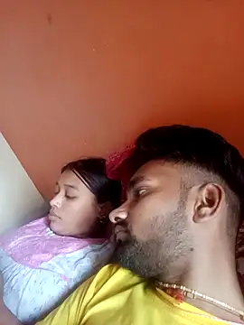 Surajpuja79 online show from April 2026 06:37:02 AM