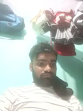 Surajpuja79 online show from January 2026 01:21:01 AM