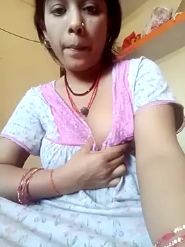 Surajpuja79 online show from April 2026 06:31:02 AM