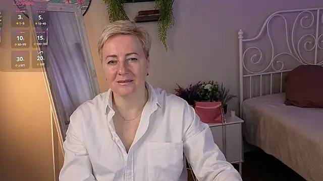 Nika Smit online show from May 2026 05:11:02 AM