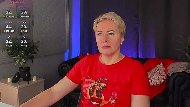 Nika Smit online show from January 2026 05:44:02 AM