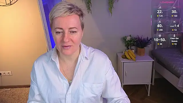 Nika Smit online show from March 2026 05:41:01 AM