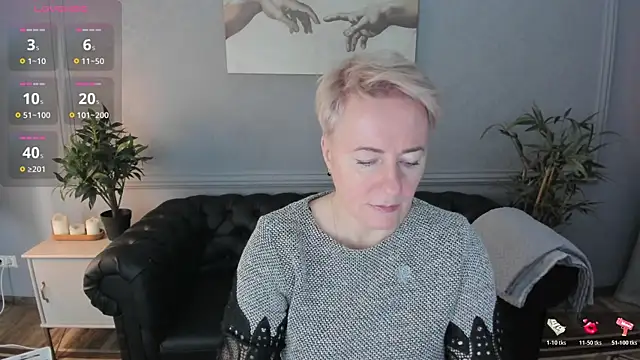 Nika Smit online show from November 2025 05:12:02 AM