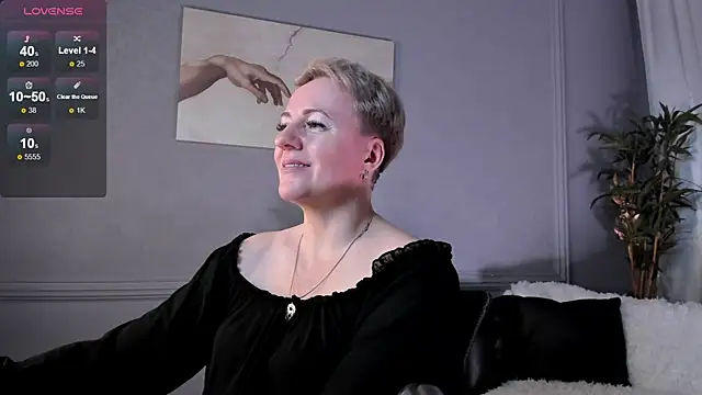 Nika Smit online show from March 2025 11:51:01 AM
