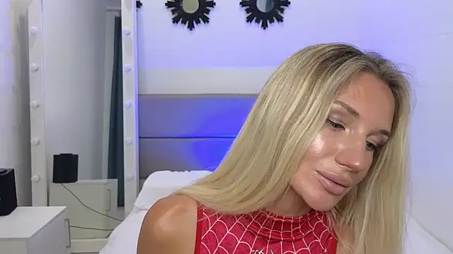 Megan Kira online show from June 2026 06:22:02 AM