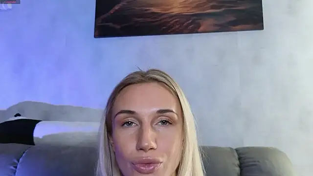 Megan Kira online show from March 2026 05:40:01 PM