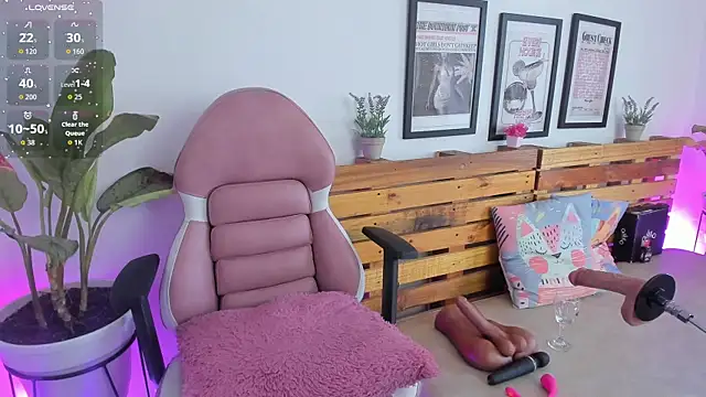 Alisson Boobs  online show from December 2025 08:25:01 PM