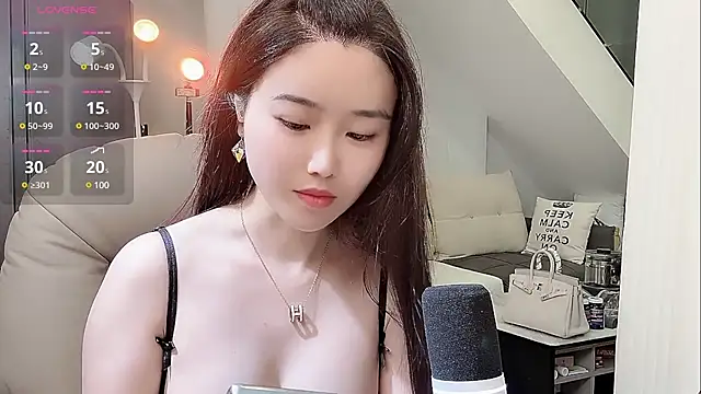 Snapshot of yoyo520- chatting on March 2025 11:31:01 PM yoyo520- online show from March 2025 11:31:01 PM